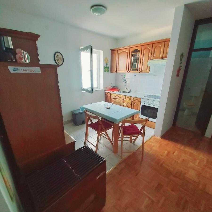 Suzana Beautiful Balcony Sea View 1 Apartman Zengg Kültér fotó